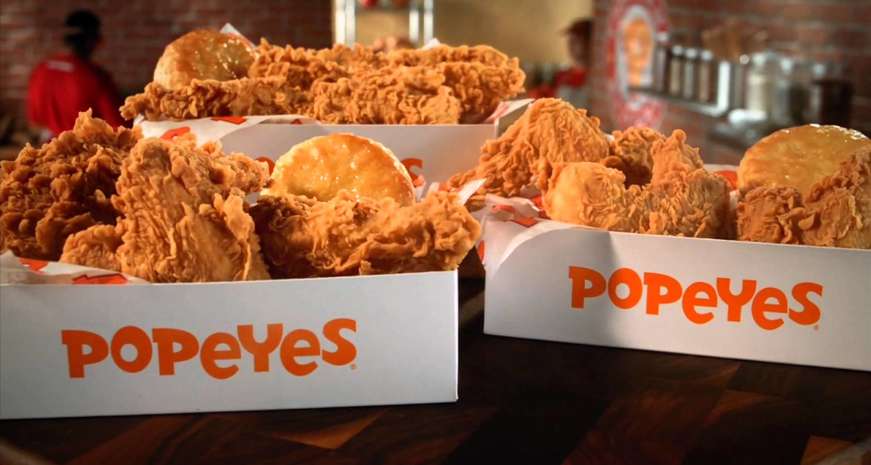 Fried chicken and biscuit lovers paradise: the last Popeye’s buffet for less than $10
