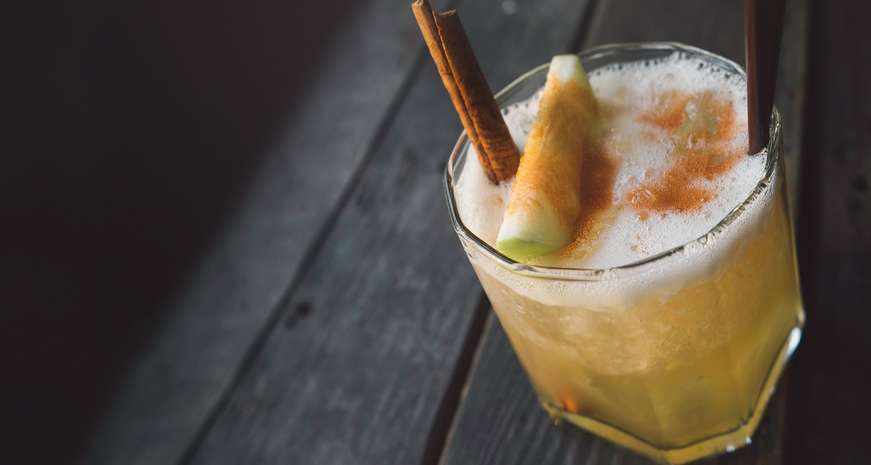 apple cocktail