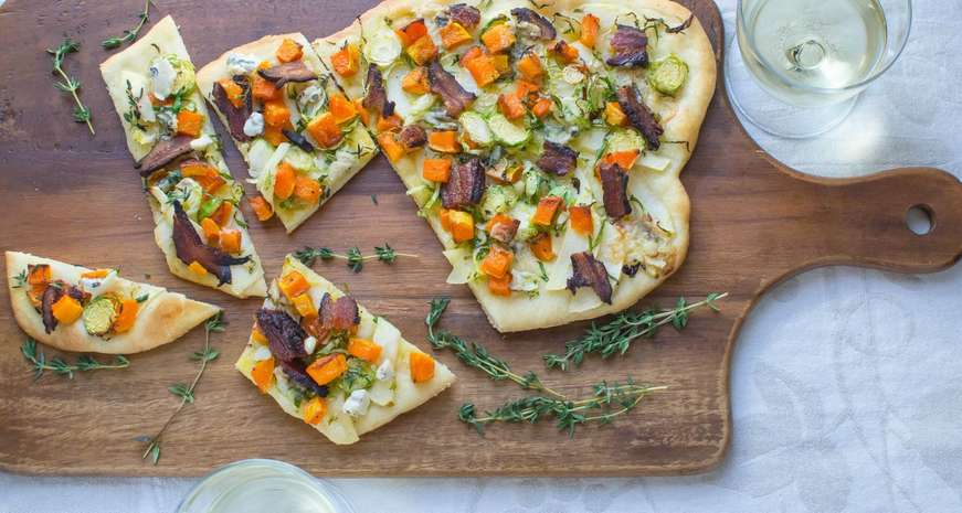 Bacon butternut blue cheese flatbread