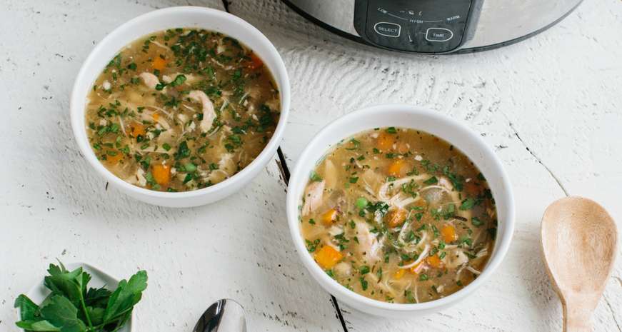 Slow Cooker Chicken Noodle Soup