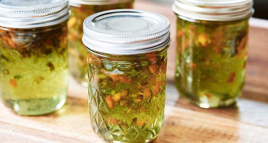 Anne Byrn's hot pepper jelly
