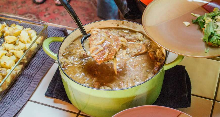 Steak and onions