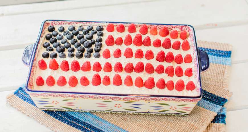 flag cake