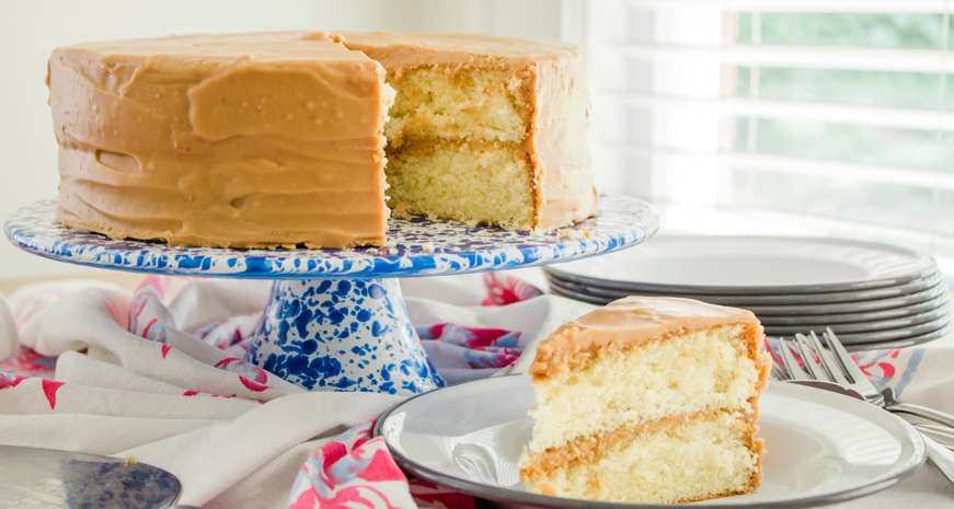 caramel cake