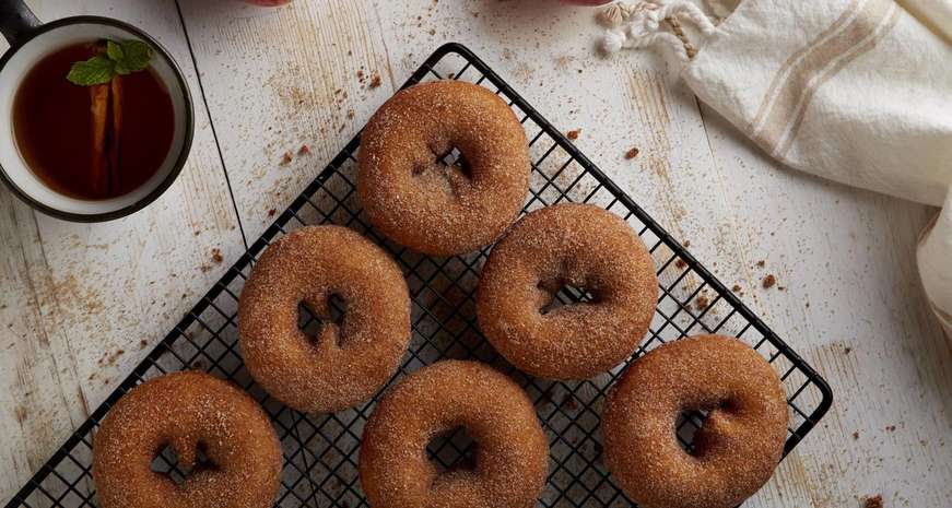 apple cider dougnuts