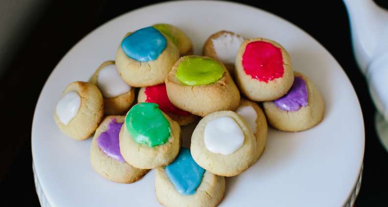 Thumbprint Shortbread Cookies From Henri S Bakery Southern Kitchen