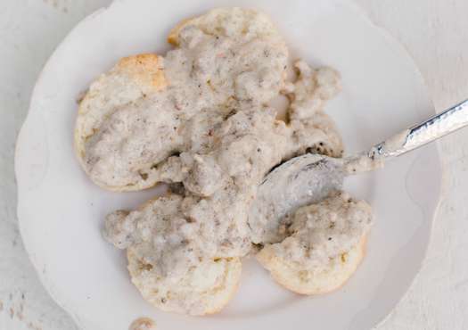 Sausage Sawmill Gravy for Biscuits