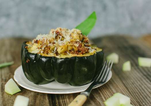 Stuffed Acorn Squash with Sausage and Apples