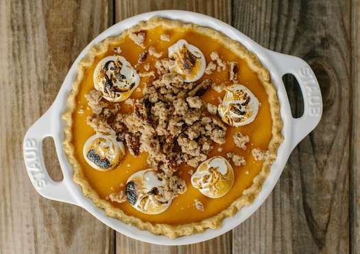 sweet potato pie with pecan streusel